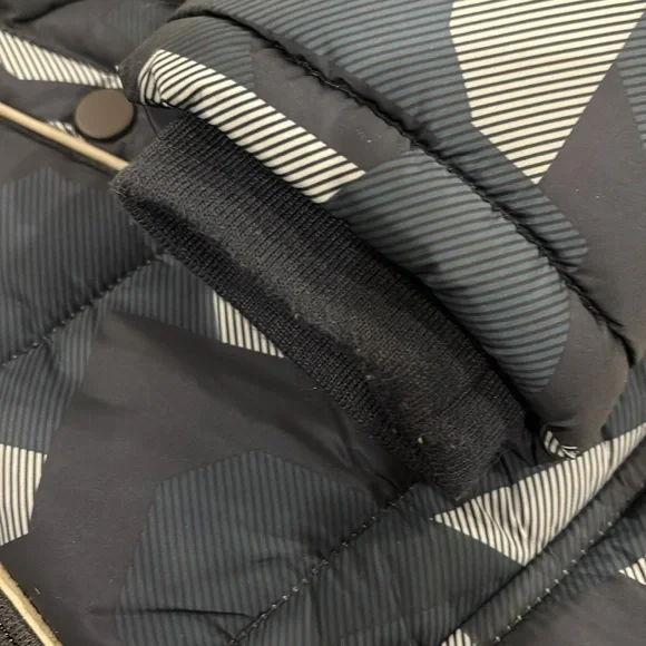 Puffer Coat with Hood - Picture 15 of 15